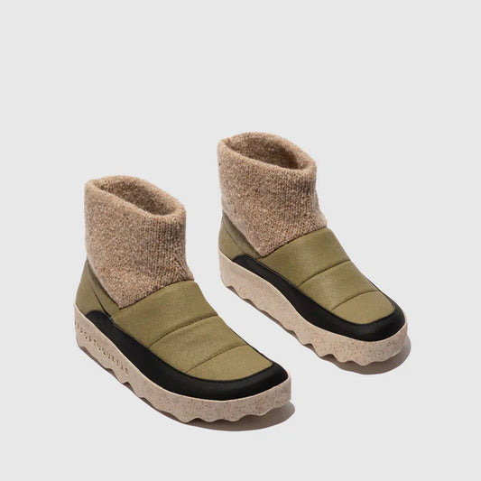 CLOSE L / KHAKI